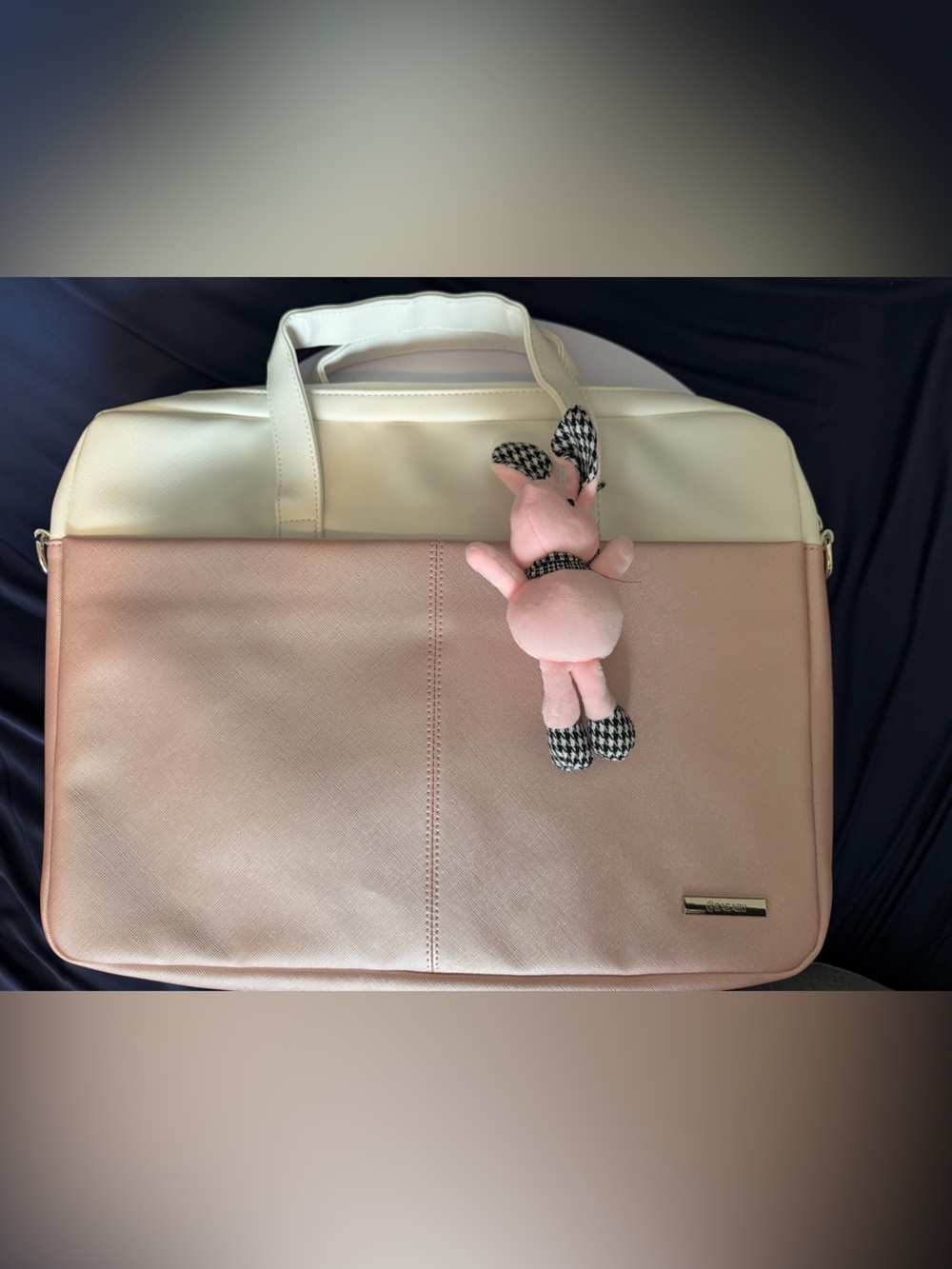 BAGABU Pink Laptop Bag w/Plush Bunny Keychain Toy
